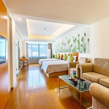 Greentree Alliance Sanya Jiyang District Yalongwan Road Hotel מראה חיצוני תמונה