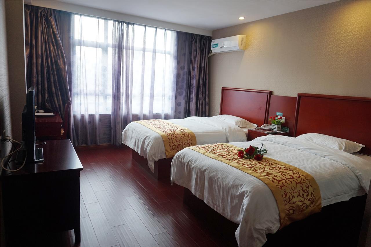 Greentree Alliance Sanya Jiyang District Yalongwan Road Hotel מראה חיצוני תמונה